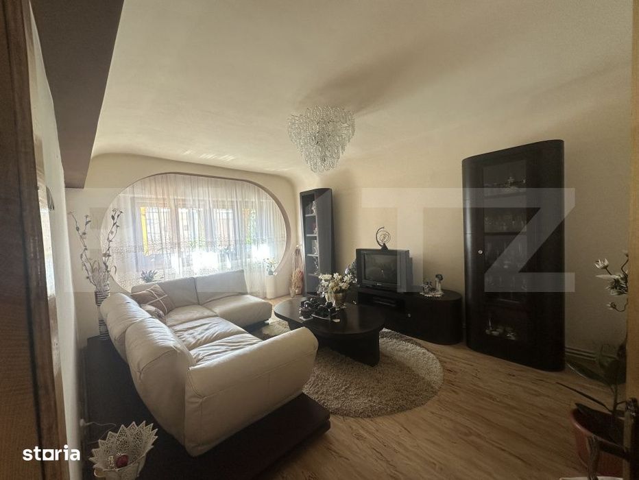 Apartament 4 camere decomandat, 82 mp, zona Centrala