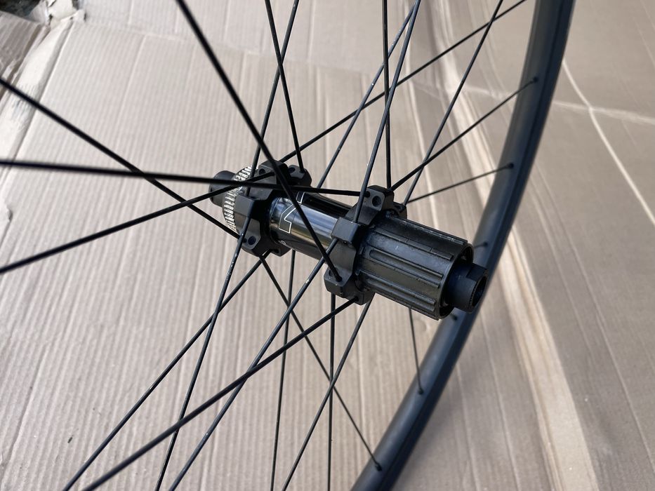 Задна капла 29 цола shimano WH-MT600