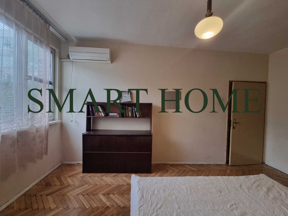 Дава се под наем Тристаен апартамент в Велико Търново, Колю Фичето - 68 кв.м за 204 € - Снимка #2