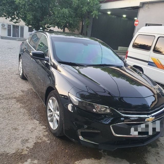 Chevrolet Malibu 2
