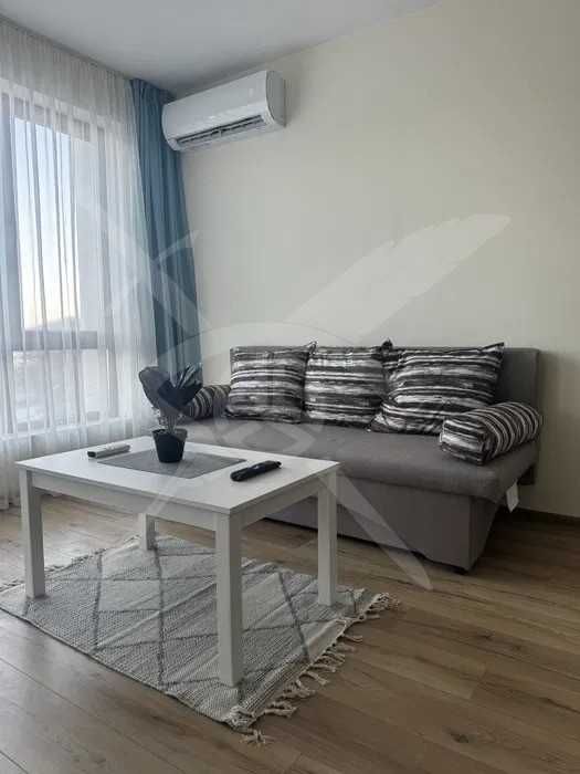 Дава се под наем Двустаен апартамент в Варна, Аспарухово - 71 кв.м за 600 € - Снимка #1