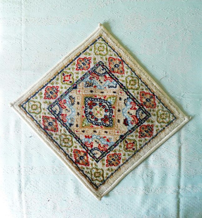 Коврик. Новый...