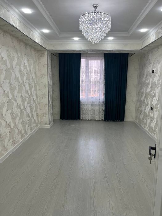 Срочно сотилади квартира