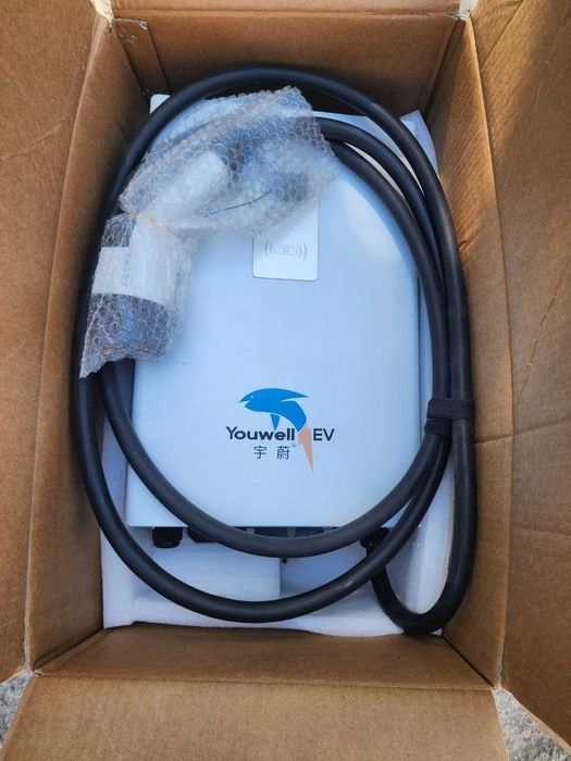 Заряднре устройство марки Youwell EV  7 кВт. на электромобиль.