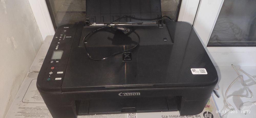 Продам 2 цветных принтера Canon Hp