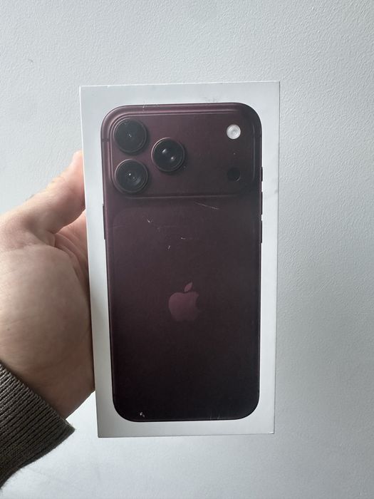 iPhone 18 pro max 256gb burgundy nano sim+esim