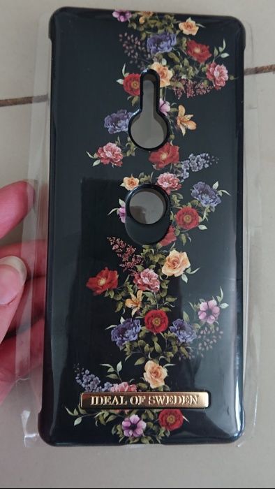 Sony XZ3 ideal of Sweden case калъф