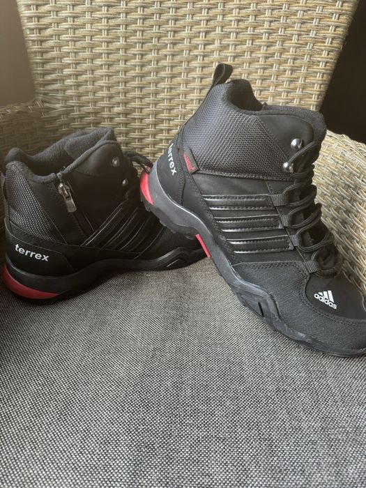 Мъжки боти чисто нови