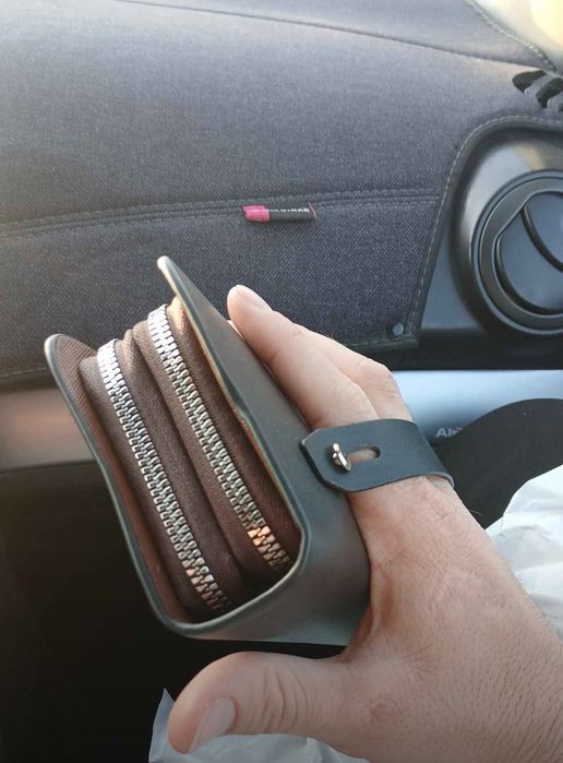 Erkaklar uchun pul plastik kartalar uchun hamyon barsetkalarimiz