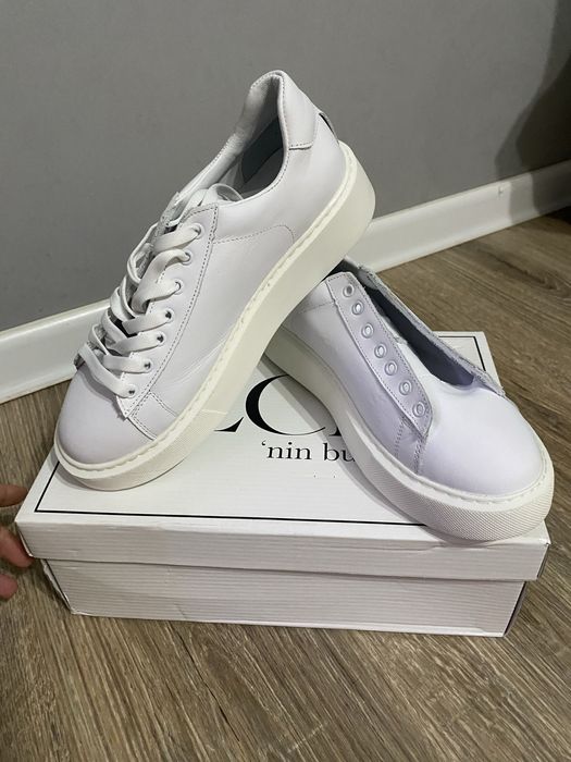 Кеды белые, удобные