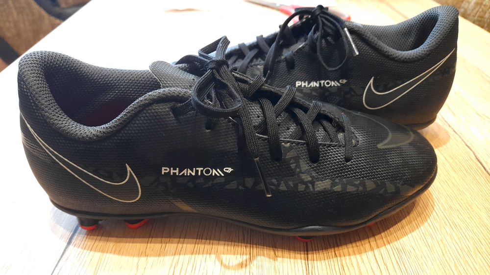 Nike Обувки за футбол Phantom
