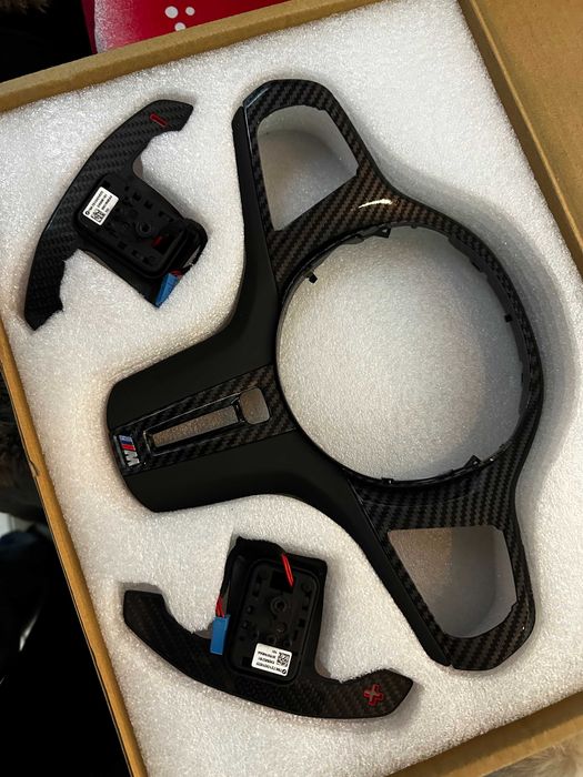 Kit Carbon pentru Volan - BMW - OE - TRIM + Padele M5cs