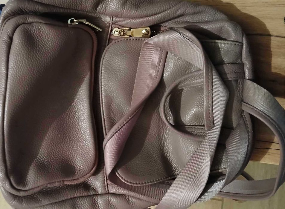 Дамска раничка и чантичка от естествена кожа