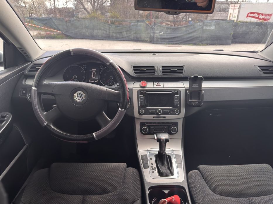 Volkswagen Pasaat b6