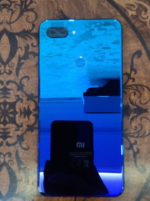 Xiaomi 8 lite global 6/128