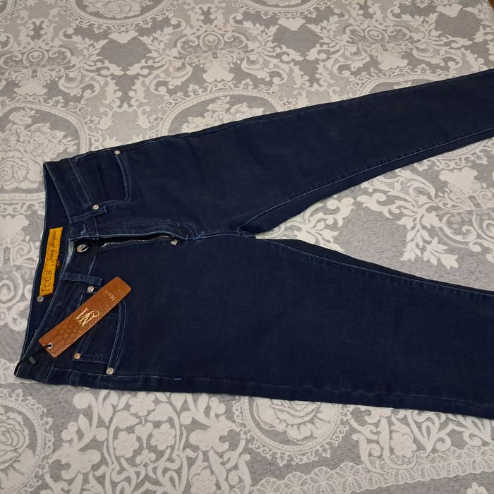 Джинсы новый, размер 48