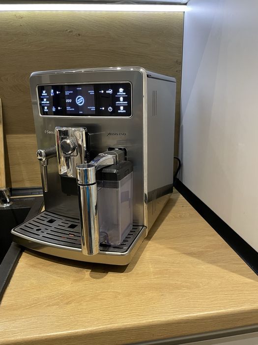 Кафеавтомат Saeco XELSIS EVO