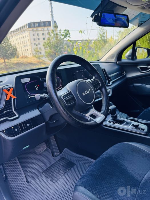 Kia Sportage full pozitsiya 2023 toza sotiladi