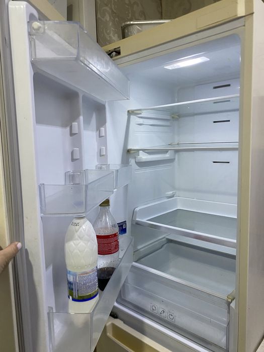 Продам холодильник Самсунг
