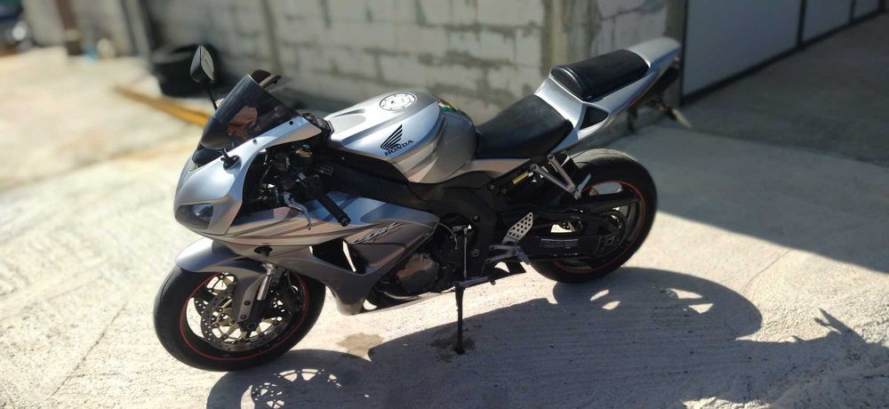 Cbr 1000rr sc 57