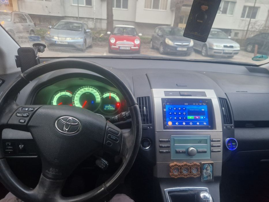 Toyota corola verso