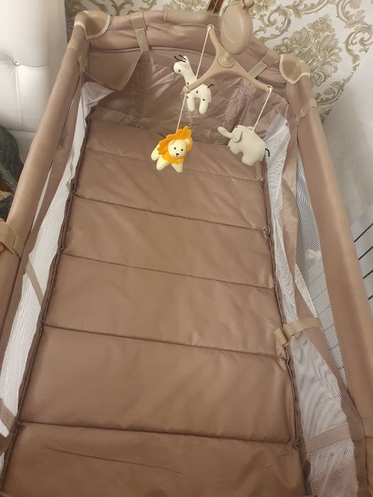 Продаётся манеж-кровать люлька