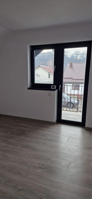 Vand casa noua la cheie in Cornu de Jos