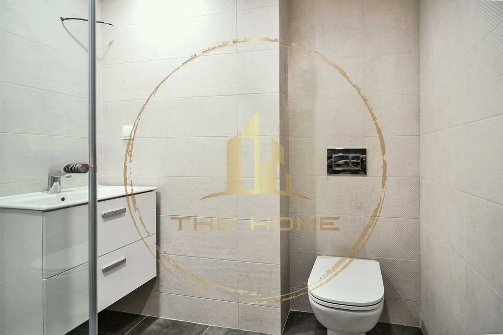 Чисто Нов 2 стае Траката