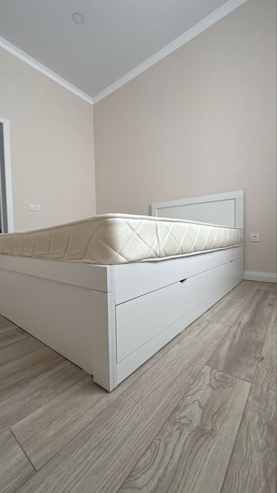 Новый кровать 120-200