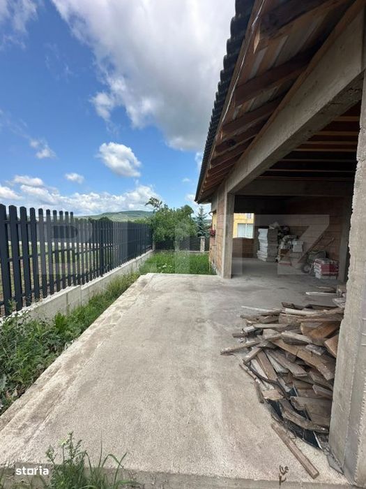 Casa  pe un nivel | 3 dormitoare | Stadiu de rosu | Toate utilitatile