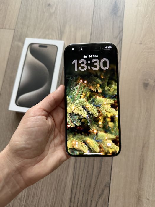 iPhone 15 Pro 256 GB Natural Titanium