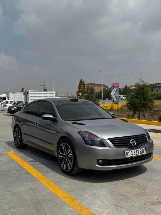 NISSAN ALTIMA Sotiladi yoki obmen! Xolati ideal, full navarod!