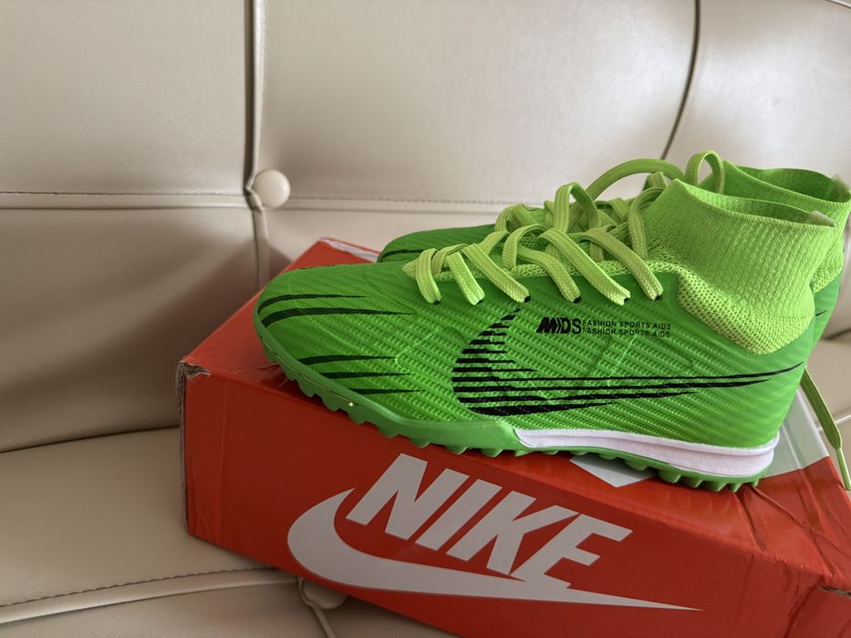 Сороконожки Nike салатовый