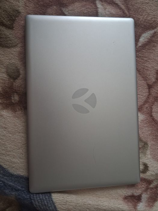 Продам Ноутбук YAMI Notebook N10 +