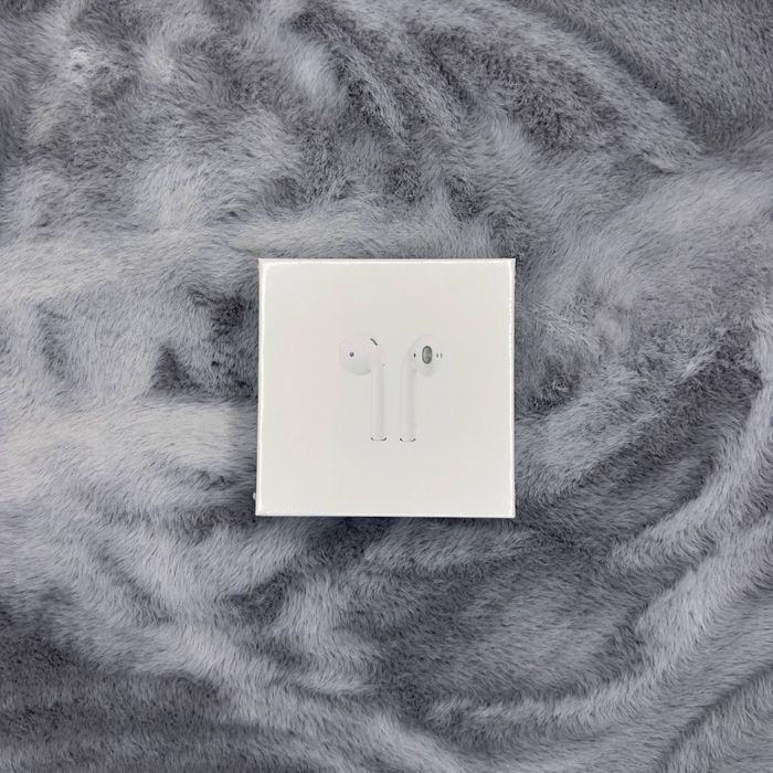 Airpods 2.2 Dubai