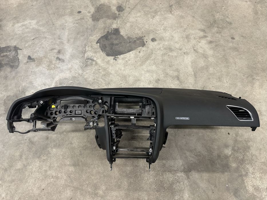 Арматурно табло Audi A5 8T ауди а5 8т бег airbag