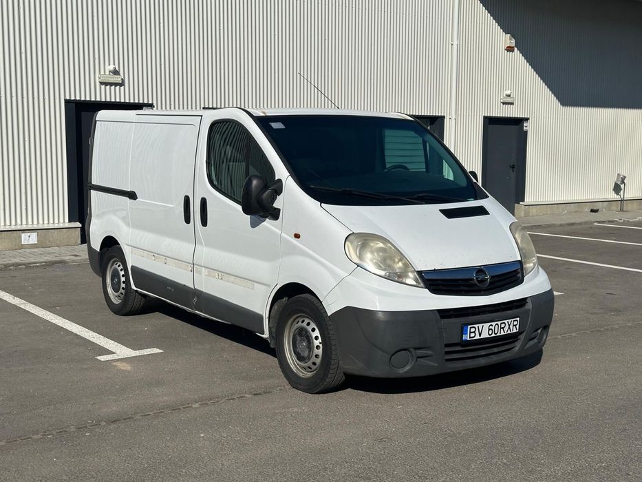 Garantie 0 LEI / Inchiriez dube / dube de inchiriat / autoutilitare 3.5t / inchirieri dube / transport / rent a car / rent a van / transport marfa /