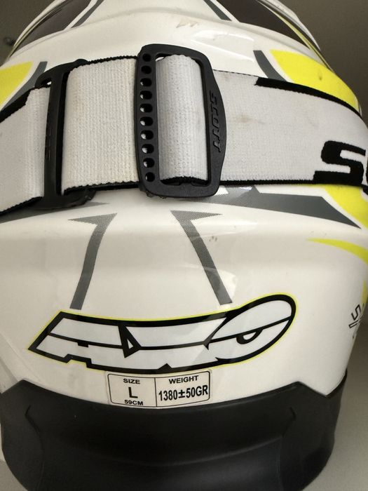 Vand 2 casti Atv/enduro/moto