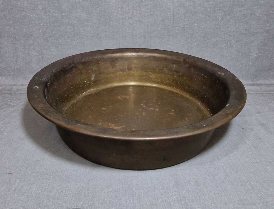 Тазик латунь. 5литров.