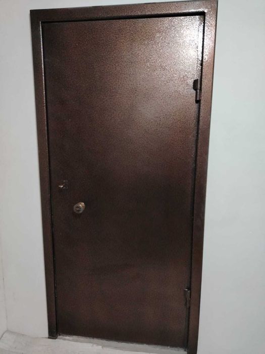 продам 1 комнатную квартиру