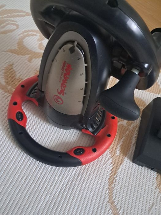 Volan scorpion g902 cu pedale