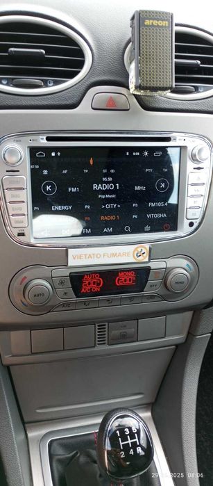 Ford Focus 1.8 бензин- 125к.с