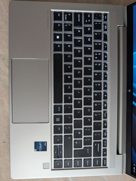 HP 640 G9 laptop i5 32GB
