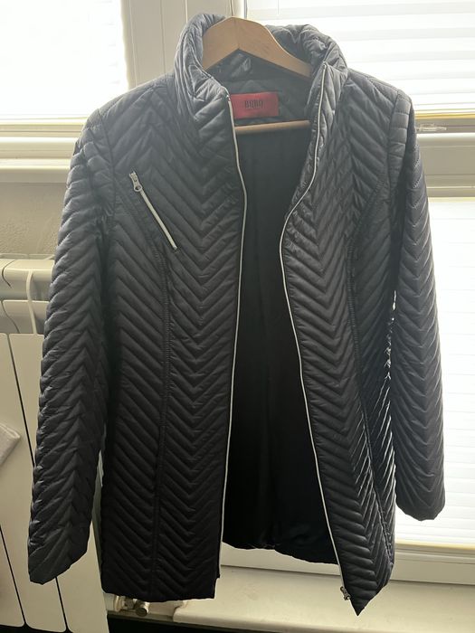 Елегантно яке на Bobo Zander, палто на Desigual, две якета и грейка