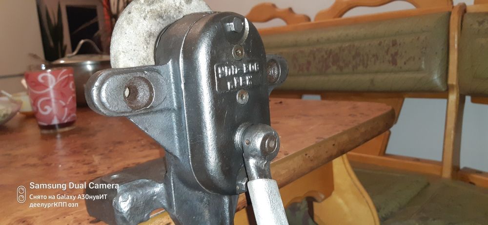 ручной наждак чугун