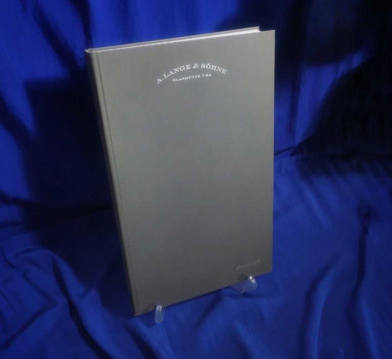 Коллекционные Книги и Эксклюзивные Каталоги Элитных Часов.