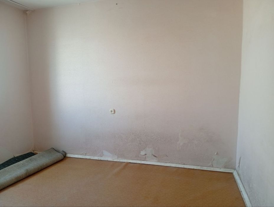 ZARAFSHON shahar 12 -mikrarayonda 3 xonali kvartira ijaraga beriladi