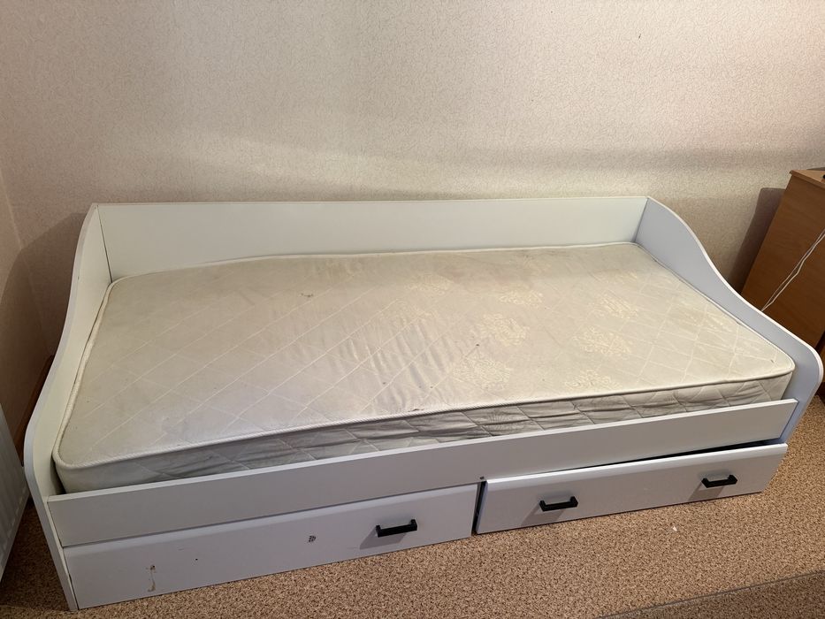 Продается кровать