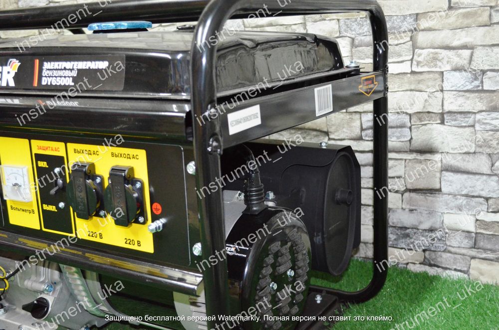 Бензиновый генератор Huter DY6500L