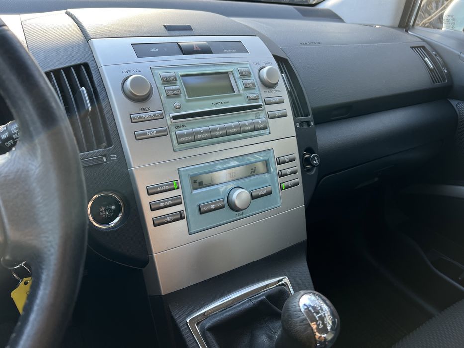 Toyota Corolla Verso 7 locuri